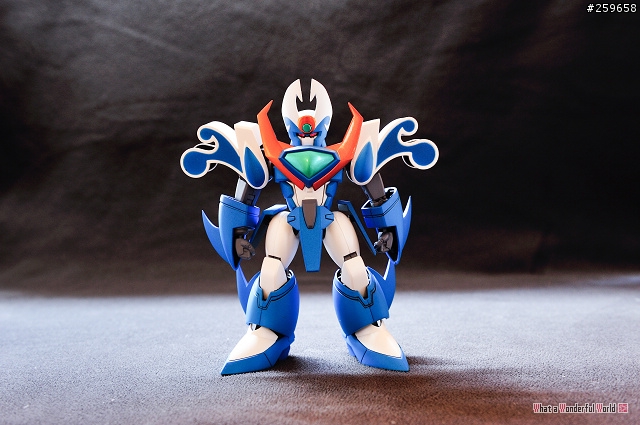 MegaHouse 無敵火王入手了！(102.8.12 無敵水王入手續貼)
