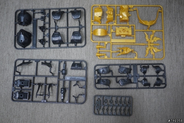 [50元也要開箱] NT50 玩具系列 - 天眼智戰 爆靈王