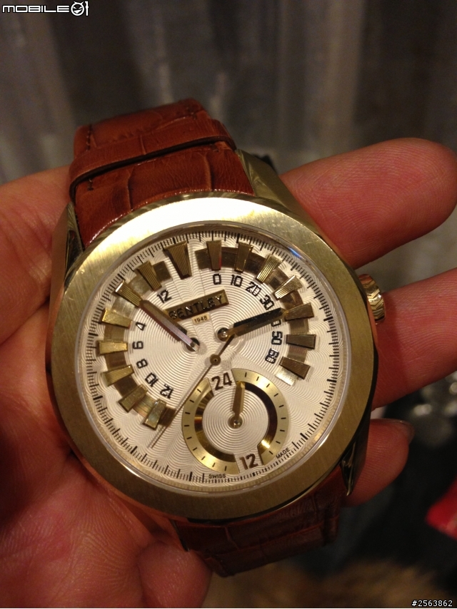 請問這是 BENTLEY錶 還是 百年靈(Breitling) for BENTLEY錶