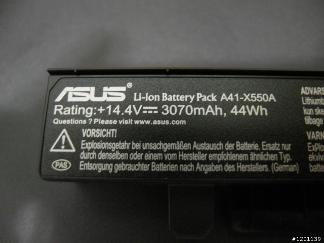 [開箱] ASUS X550VC i3-3110M GT720 2G HDD500GB 5400轉 RAM 8G 1600 Win8