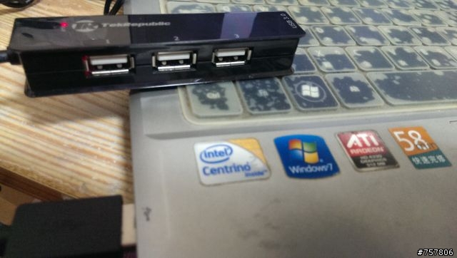 【開箱】Tek Republic TUH-200 USB 3.0 + 2.0 4埠集線器