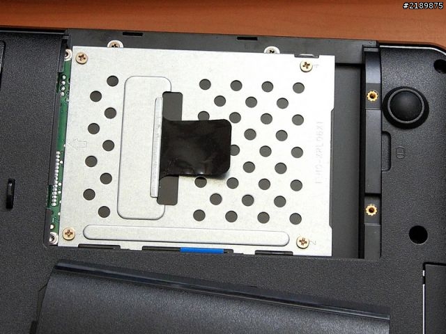 [分享] 筆電換WD 黑標 2.5吋 750G WD7500BPKT簡測