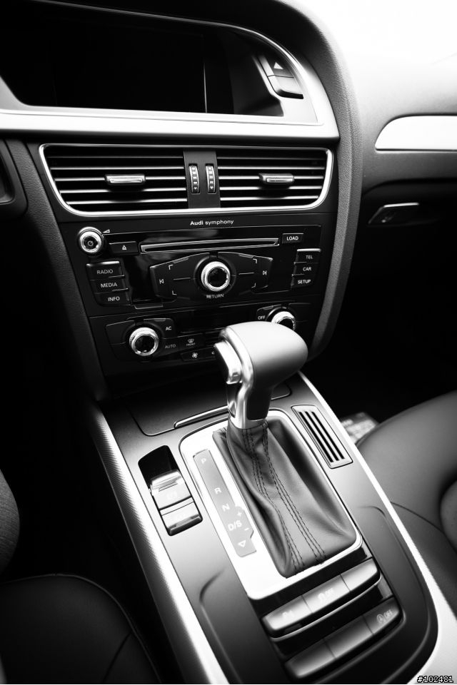A4 Avant 2.0T 羽絨白開箱