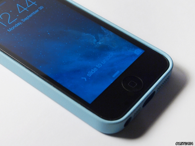 [開箱+推薦] 物有所值的蘋果原廠 iPhone 5/5s 真皮保護殼（質感真的很棒）