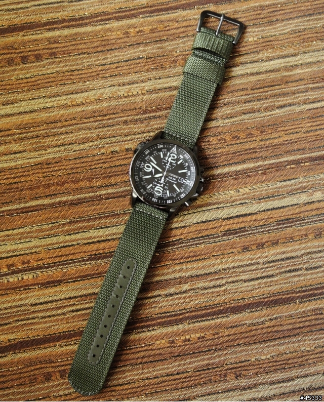 [開箱] SEIKO SSC137P1 軍事風格帆布帶錶