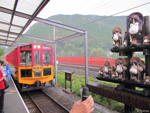 嵐山渡月橋大淹水~~