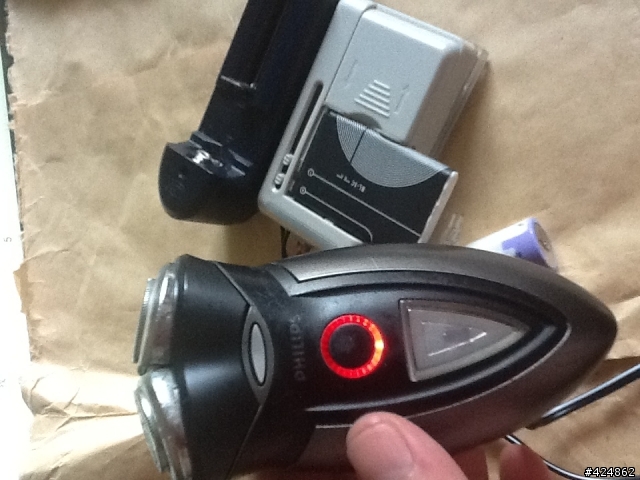 [DIY]飛利浦電鬍刀換電池