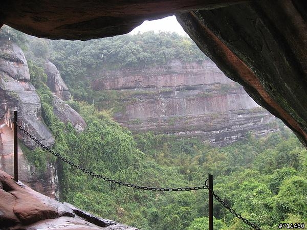 年行萬里 ~ D4 跟山一樣大顆的石頭  廣州-韶關-丹霞山→陽元景區