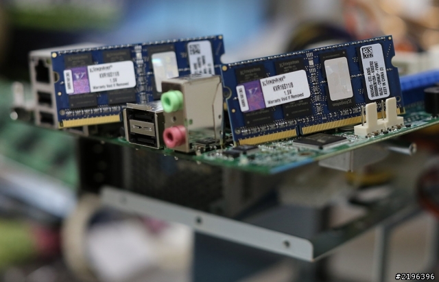 QNAP TS-470 PRO 開箱，改I5 CPU + 16GB DDR3 RAM...