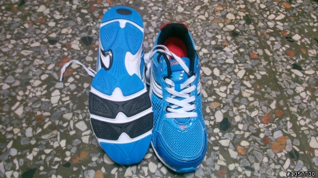 MIT的義大利國寶鞋~DIADORA~不專業開箱文~~