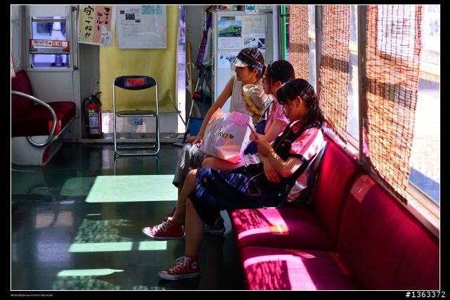 去年夏天，在東京