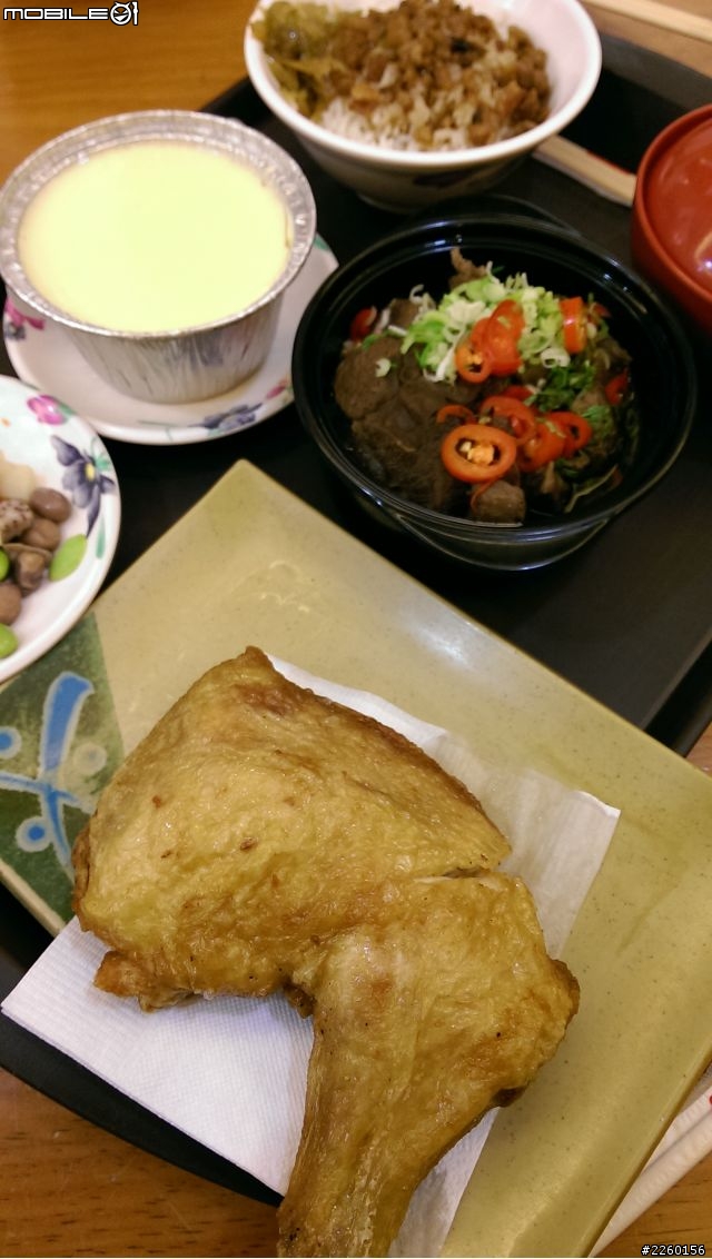 好握 好拿 好滑 hTC One mini 開箱（圖多）