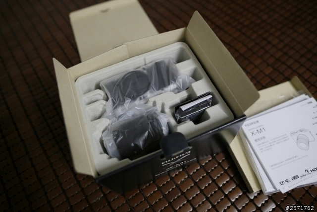X-M1 開箱~~初次加入富士家族!