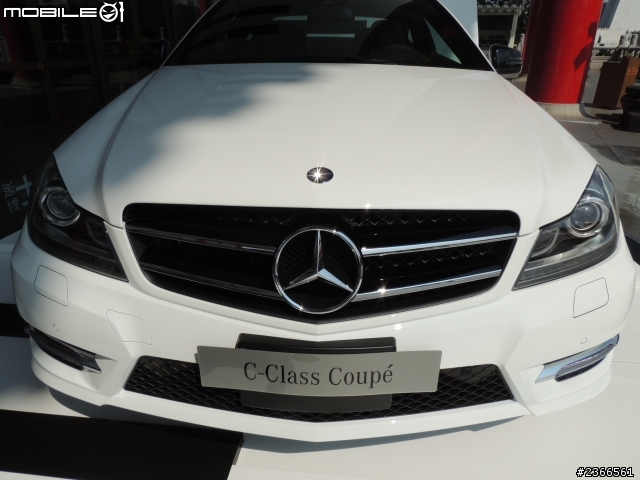 [非廣告] 2013 Mercedes-Benz 夏日爵士派對之C-class coupe 250 in AMG PKG