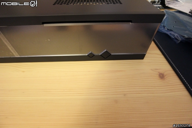 [開箱] 銀欣 Mini-ITX 橫躺家庭劇院機殼「ML05」