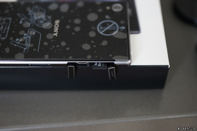 (補上安心亞影片照片及夜拍)Xperia Z1 + QX-10 首發海外快遞開箱