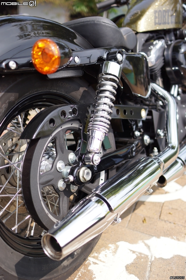 2013金蔥版 Harley Davidson 48 開箱