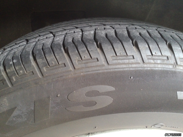 Maxxis MA-651 205/60/16 輪胎龜裂 還能再撐嗎?