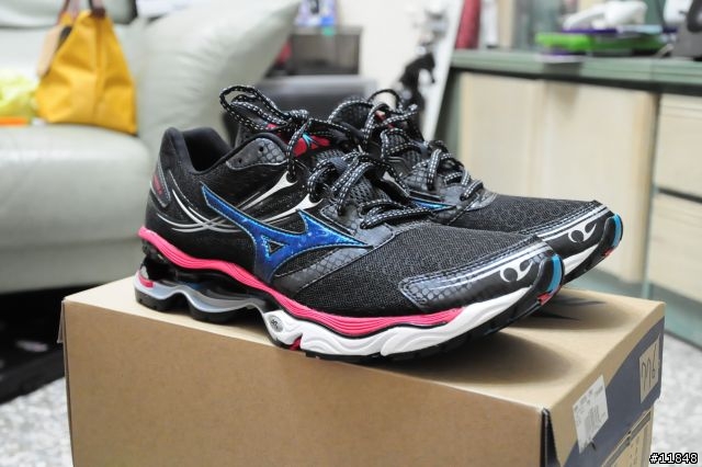 [開箱] Mizuno Wave Creation 14