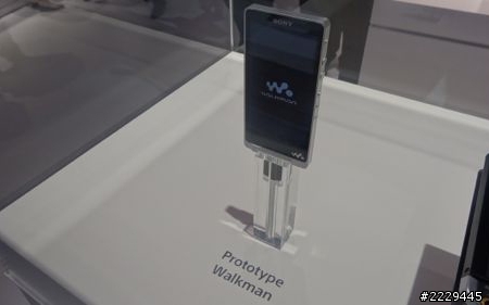 (爆料)疑似SONY 2014將推出的Sony NWZ-ZX1實機現身(內含實機圖,有心臟等疾病人士請斟酌)........?!