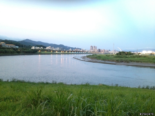 台北內湖碧山巖●白石湖吊橋