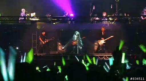 【心得分享】新生的未來__初音ミク「 MAGICAL  MIRAI  2013 」( マジカルミライ2013 )  演唱會