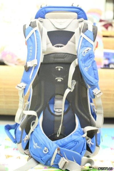 [開箱] OSPREY POCO PLUS 嬰兒背架