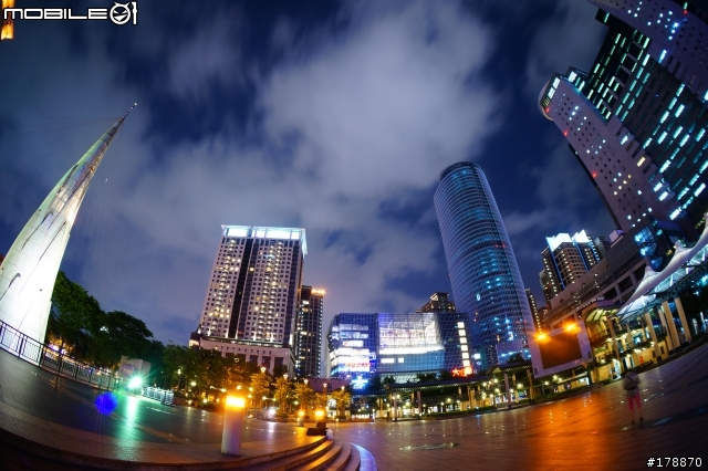 剛入手 SONY NEX 6 之板橋夜景！