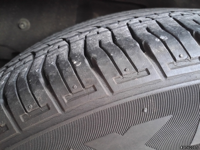 Maxxis MA-651 205/60/16 輪胎龜裂 還能再撐嗎?