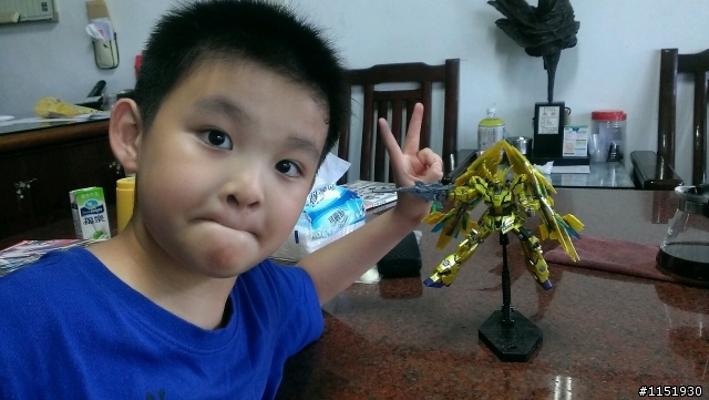 GUNDAM UC 03 PHENEX(三號機不死鳥)素組開箱!