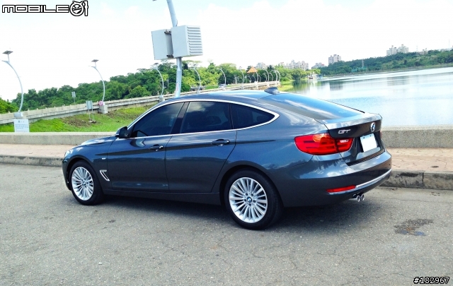 『開箱』 2014 BMW 535i 簡短報告