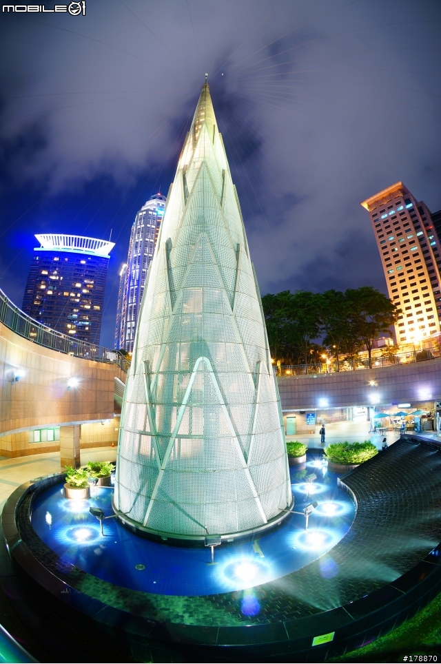 剛入手 SONY NEX 6 之板橋夜景！