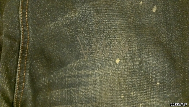 【開箱】法國時尚小天后 Agnes.b in sport. 潑漆牛仔褲