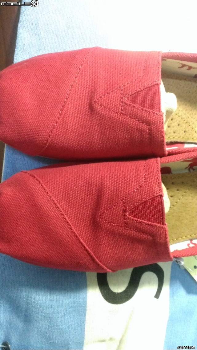 [開箱]TOMS RED CANVAS 真偽