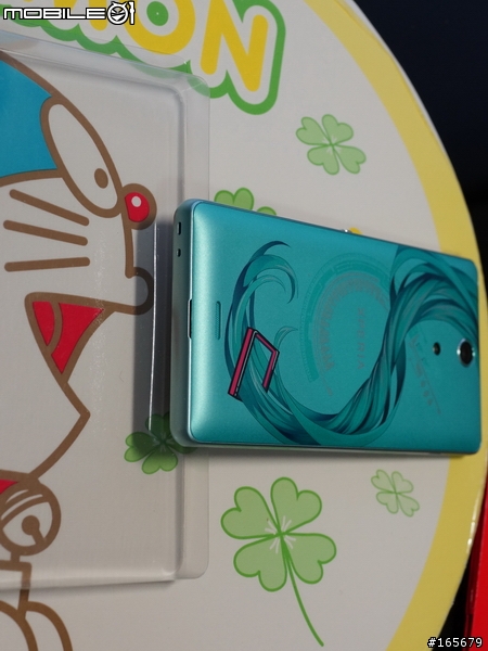 初音docomo SO-04E特別版開箱- Xperia A feat.HATSUNE MIKU圖片共32張