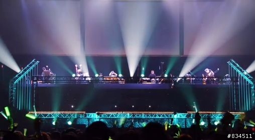 【心得分享】新生的未來__初音ミク「 MAGICAL  MIRAI  2013 」( マジカルミライ2013 )  演唱會