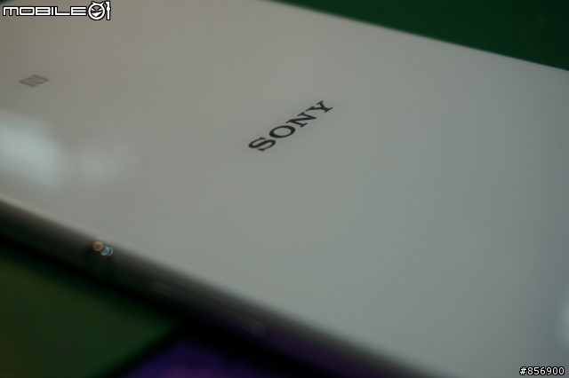 Sony Xperia Z Ultra 遇上玻璃貼