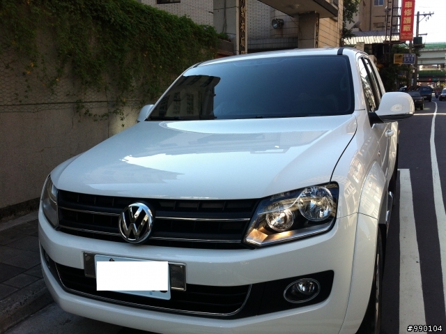 超簡單開箱~~龐然大物Amarok