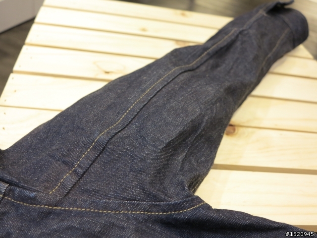 【開箱】Levi's COMMUTER不成之誤打誤撞PEdALED單寧外套入手