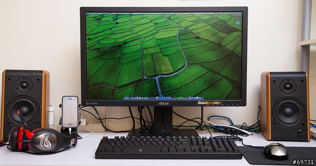 ASUS ROG VULCAN PRO 沒有電競耳機，怎麼當電競選手