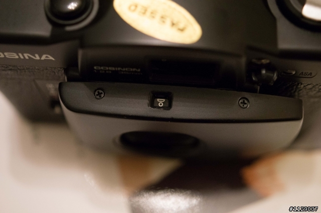元祖LOMO LC-A 及 Cosina CX-2