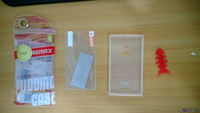 [開箱]lumia 925 保護殼(套)心得小分享