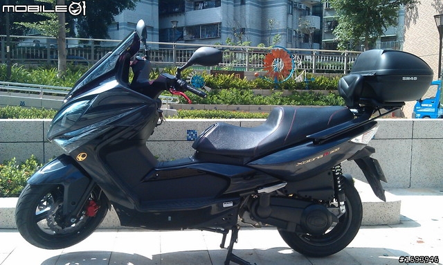 xciting 250 / 300 / 300R  可惡的中間饅頭 座墊  坐墊 修改  !! (09/27更新) 加上 Givi 後靠背 + SHAD SH45 搭配!