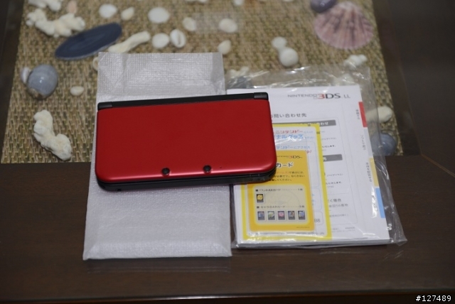 新手發開箱~3DSLL+一堆配件
