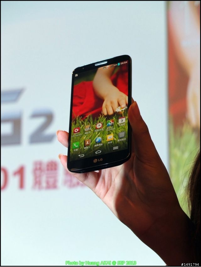【LG Optimus G2】背後實體鍵 創新實用好方便 體驗分享