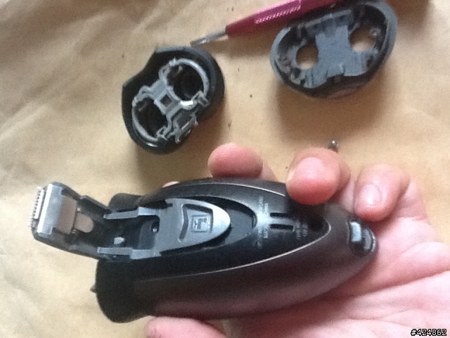 [DIY]飛利浦電鬍刀換電池