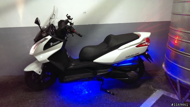 [開箱]Nikita 300入手，小改裝與隱藏式行車記錄器分享，9/15新增數樣改裝