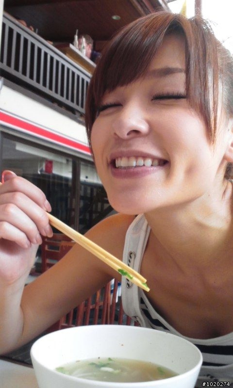 高熱量消耗?AV女優的食量為什麼如此大?