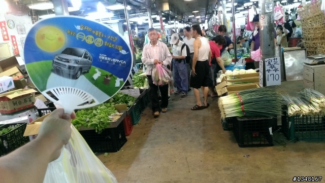 市場奇遇記~現場直擊菱利兔女郎