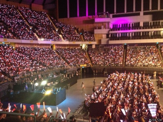 分享 我也有去2013.8.29 小巨蛋 台港澳 S3+GPL 冠軍賽